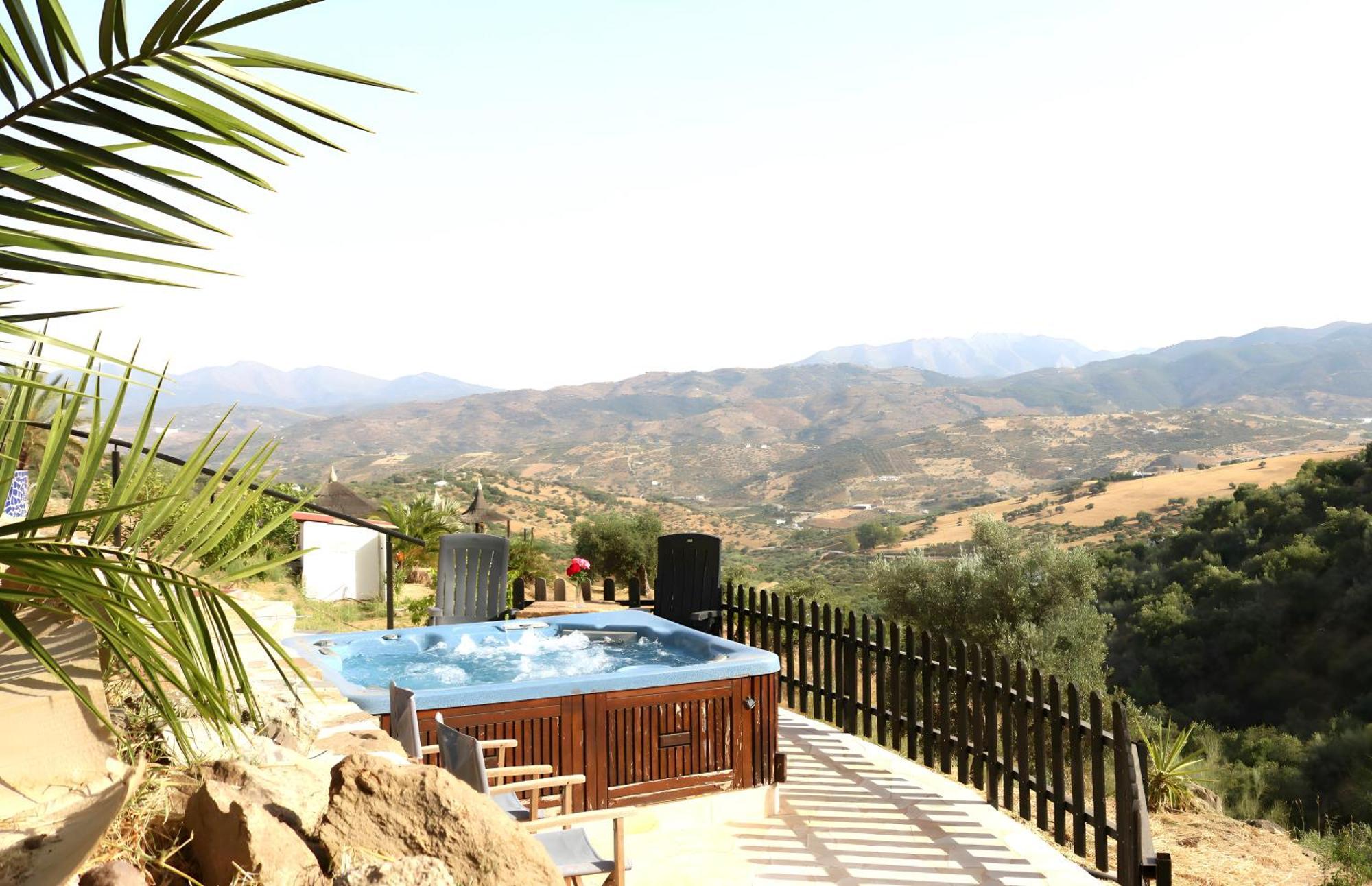 Private Detached Chalet With Own Jacuzzi Mi Dushi تولوكس المظهر الخارجي الصورة
