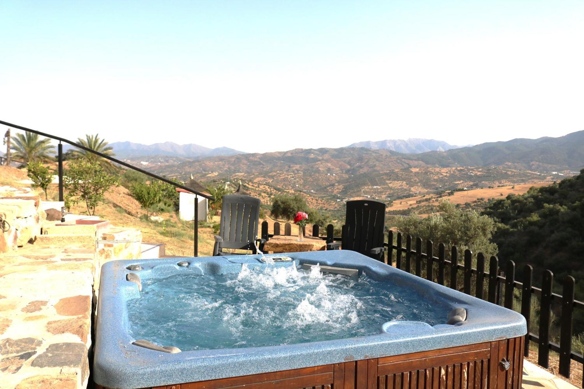 Private Detached Chalet With Own Jacuzzi Mi Dushi تولوكس المظهر الخارجي الصورة